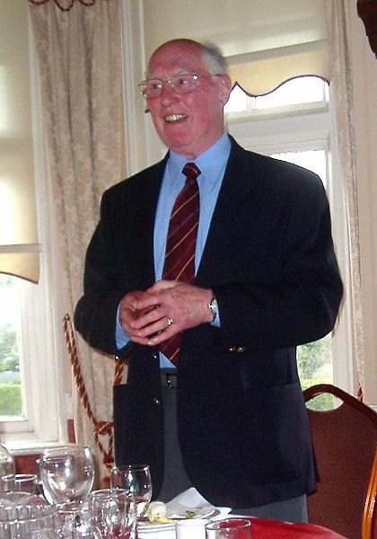 LE003.JPG - Alan - Speech of  Welcome
