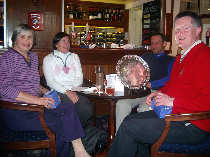 IMGP5381.JPG - In the Bar