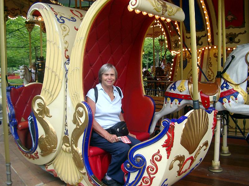 IMGP4930.JPG - Jean takes a safe seat