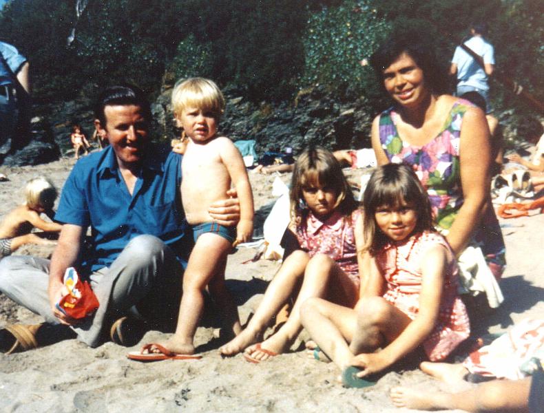 Roger028.jpg - Repulse Bay Beach, Hong Kong - 1972
