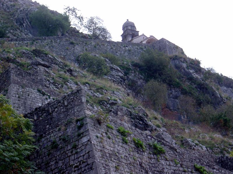 IMGP5166.JPG - Church built into the mountain